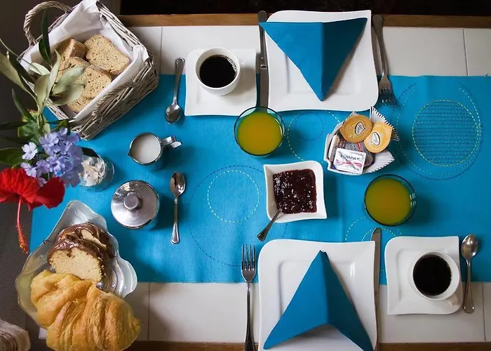 Szálloda Manto Náusza